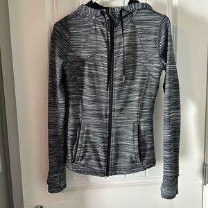 Lululemon size 8 zip up hoodie black